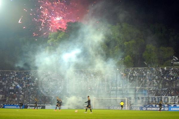 FIESTA Y PEDIDO PARA EL CLÁSICO