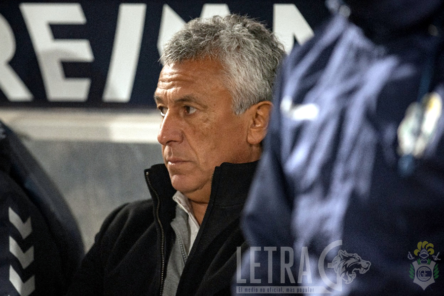 "A LA GENTE LE DIGO QUE ALIENTE A GIMNASIA"