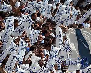 POLICÍA VÍCTIMA, HINCHAS VICTIMARIOS