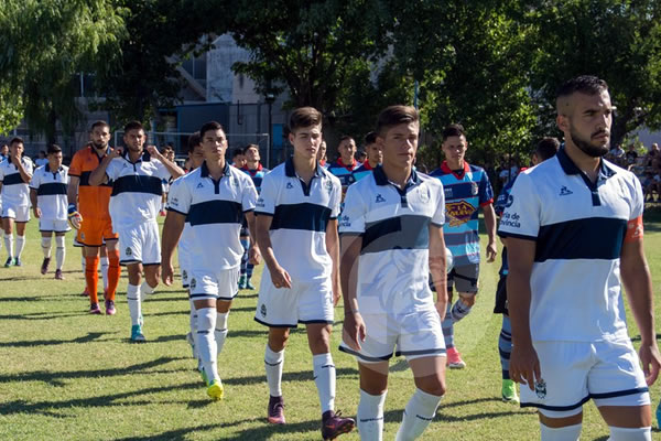 VUELVE A LA ACCIÓN EN DOMÍNICO