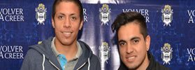 FIRMARON SU PRIMER CONTRATO