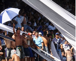 LA 22 JUEGA SU TORNEO