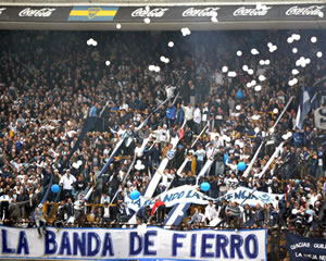 FESTEJO MODERADO Y A LA PROMOCIÓN