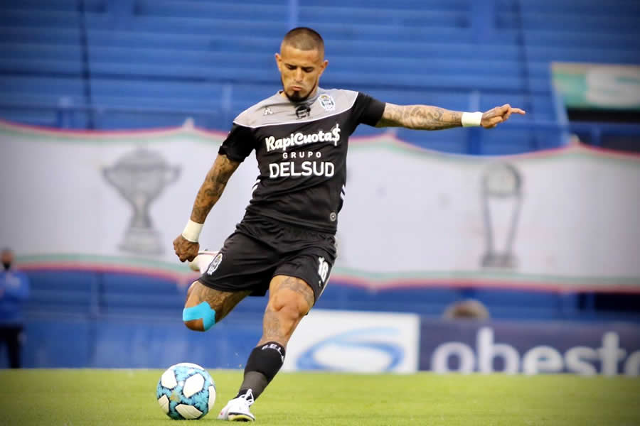 POR UN TRIUNFO ESENCIAL