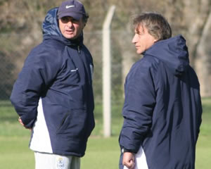 INGRAO EMPIEZA A MOLDEAR EL EQUIPO