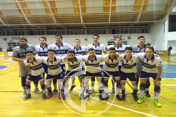 GUSTÓ Y GOLEÓ
