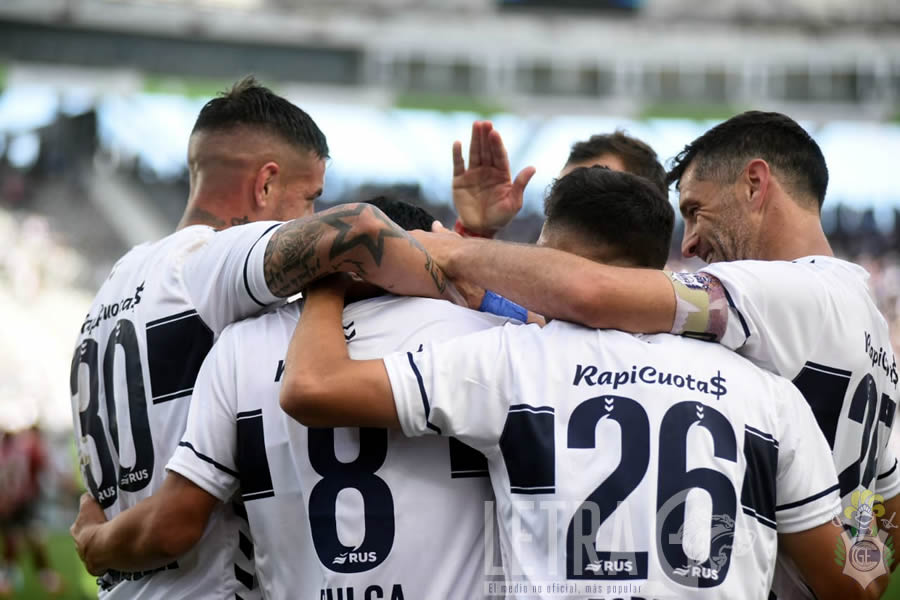 EL LOBO APUESTA A GANADOR