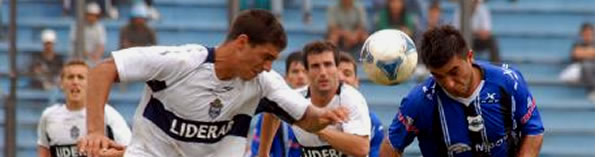 VOLVIÓ A EMPATAR Y SE DESPIDE DEL ASCENSO