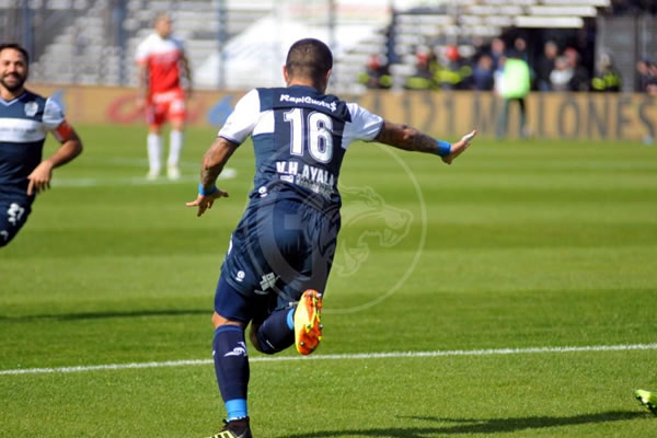 Gimnasia sumó su cuarto triunfo al hilo