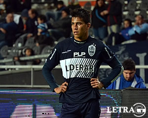 VUELVE MEZA