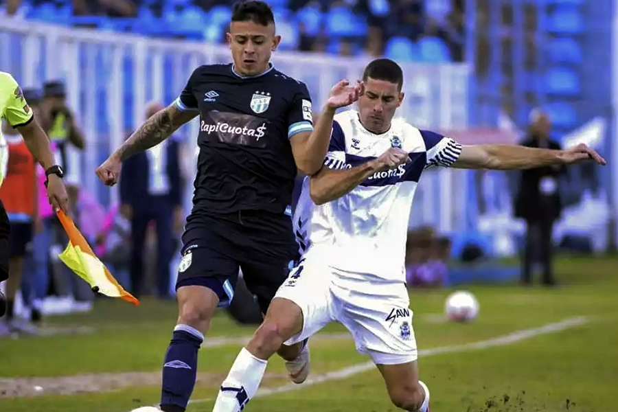 YACARÉ CUMPLE