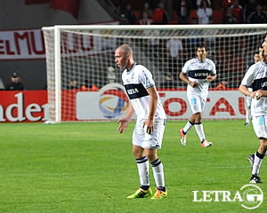 DEBUTÓ NICOLAIEVSKY 