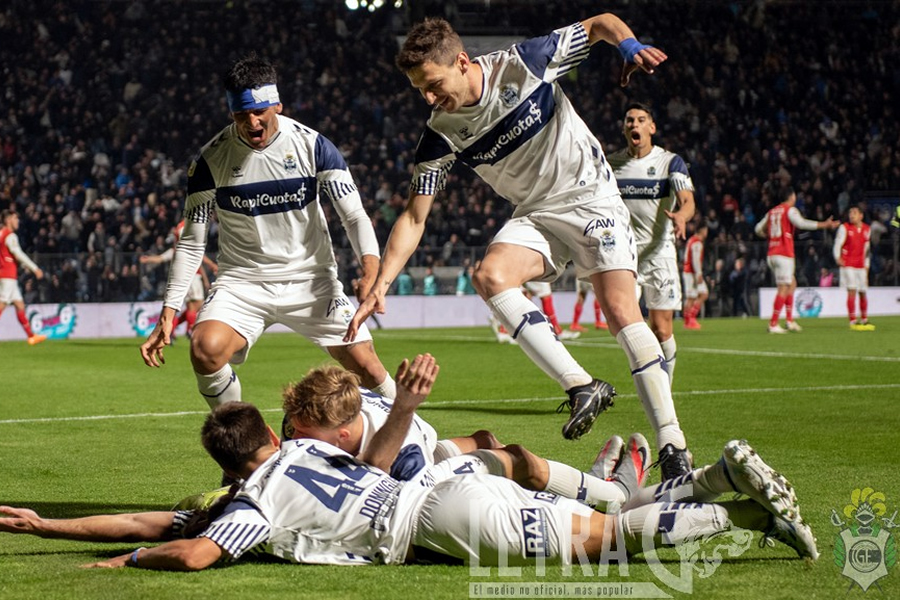 GANAR Y SER PRIMERO