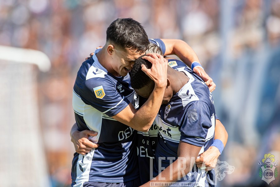 ¡VA POR TODO!