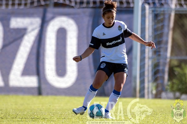 Gimnasia cayó ante UAI Urquiza