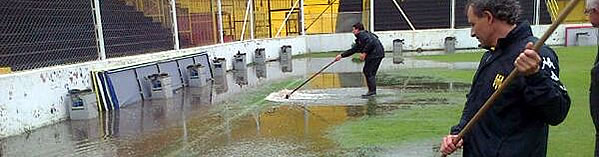 <big>SE SUSPENDIÓ POR LLUVIA</big>