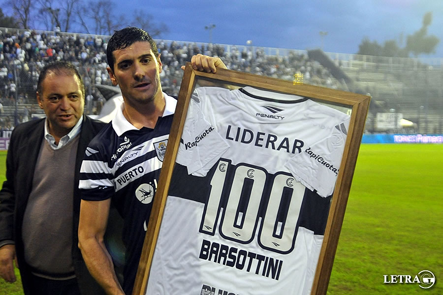 AL INTERVALO CON FELICIDAD