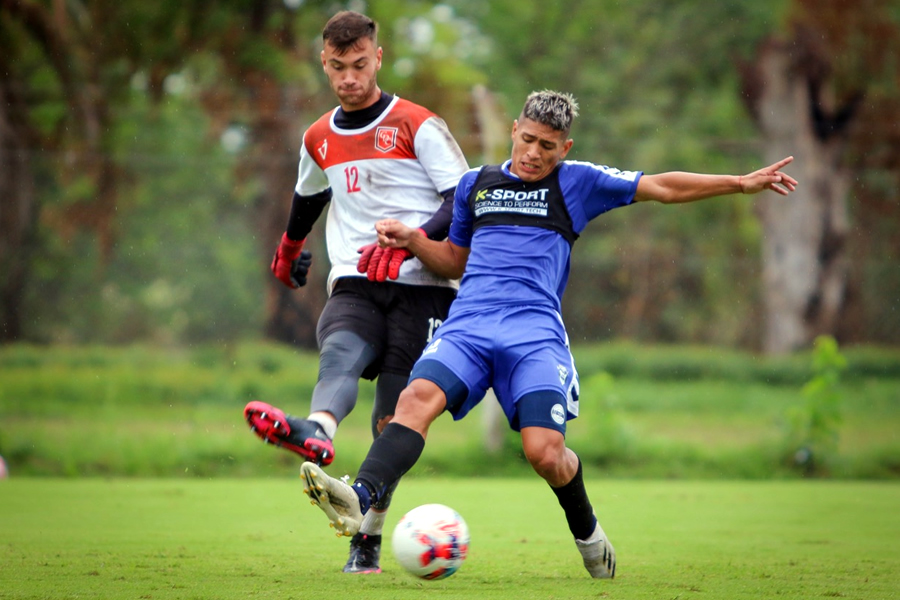 CON UN GOL DE RAMÍREZ, EL LOBO VENCIÓ A CAMBACERES