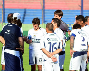 FIN DE AÑO CON DERROTA