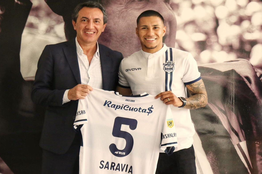 FIRMÓ EL TERCERO