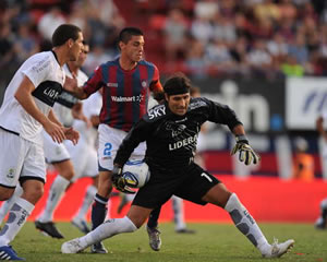 SE COMIÓ LA CANCHA
