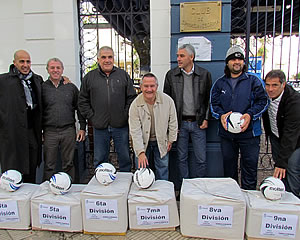 DONACIÓN PARA EL FÚTBOL JUVENIL