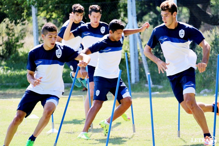 EL LOBO TOMA FORMA 