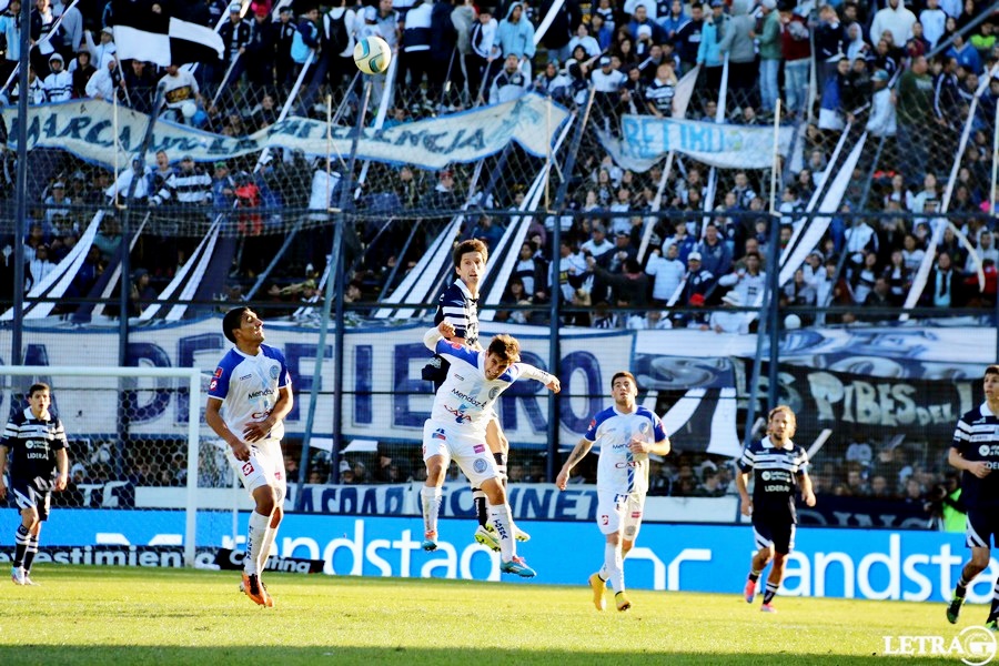 ABRE LA FECHA 11