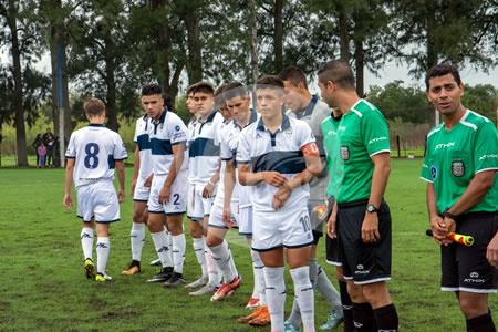 CERRO EL 2018 ANTE COLÓN