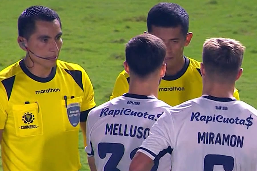 CABRERA Y MELLUSO LE APUNTARON AL ARBITRAJE