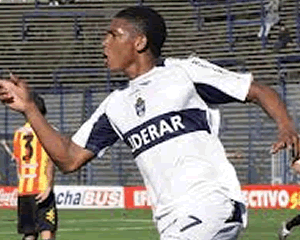 RENOVARON PERALTA Y BONNIN